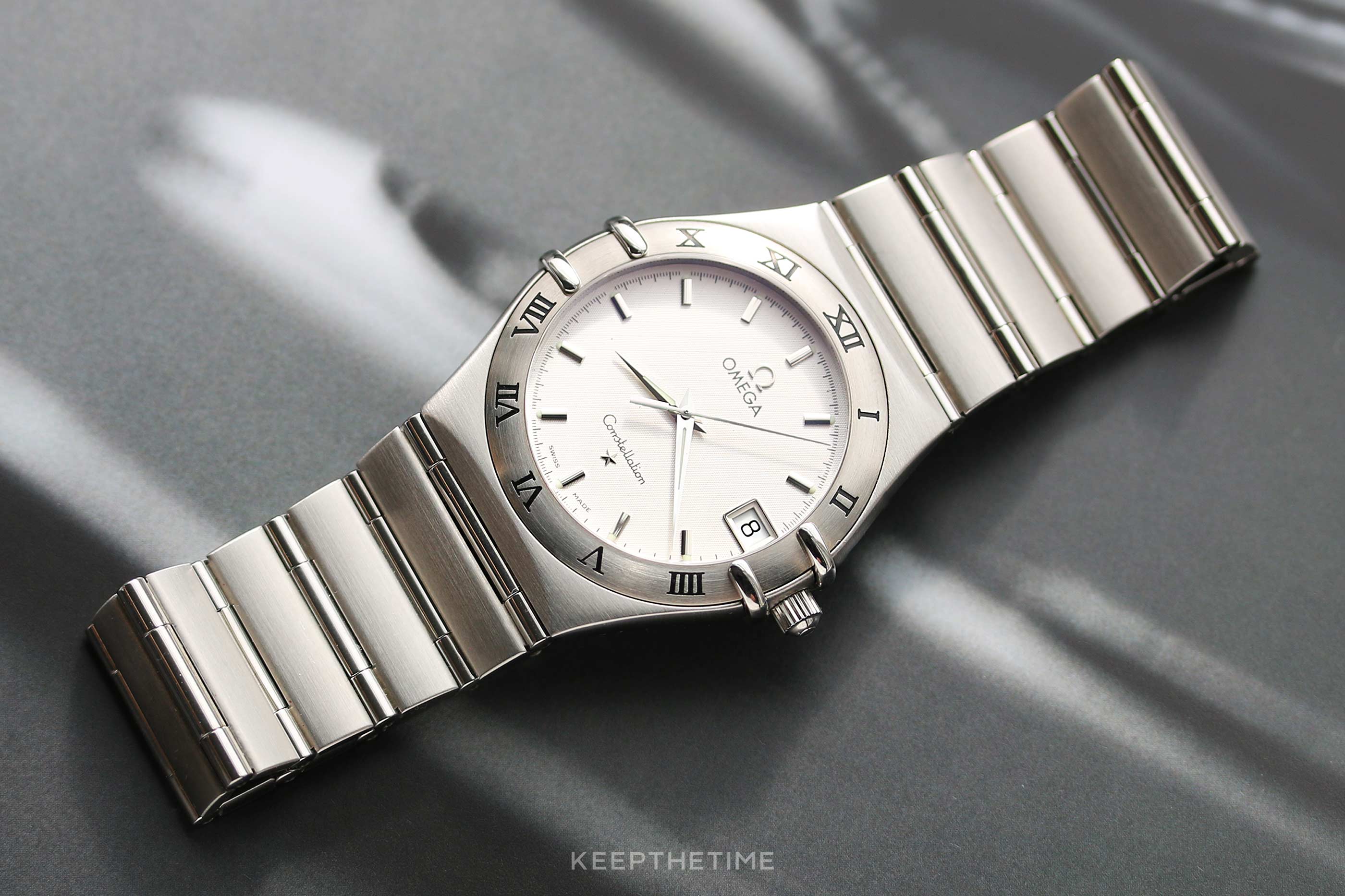 omega-constellation-mid-35mm-1552.jpg