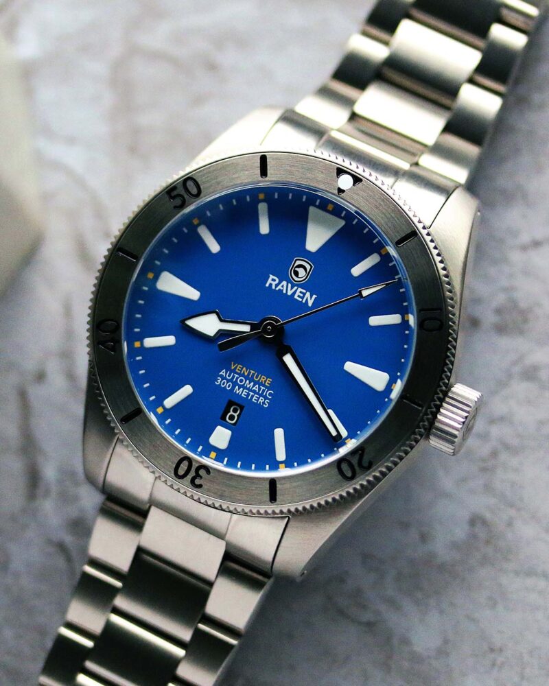 プフ２/ヴィンテージ　ベニワレン Raven Venture II Blue Brushed Bezel - KeepTheTime Watches