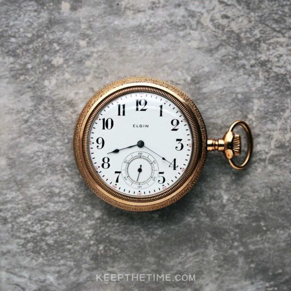 American Waltham Ladies Vintage Pocket Watch from 1937 | KeepTheTime