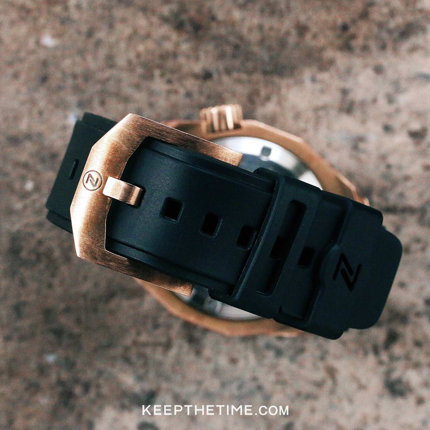 Zelos Bronze Hammerhead 1 Lumed Ceramic Bezel Limited Edition