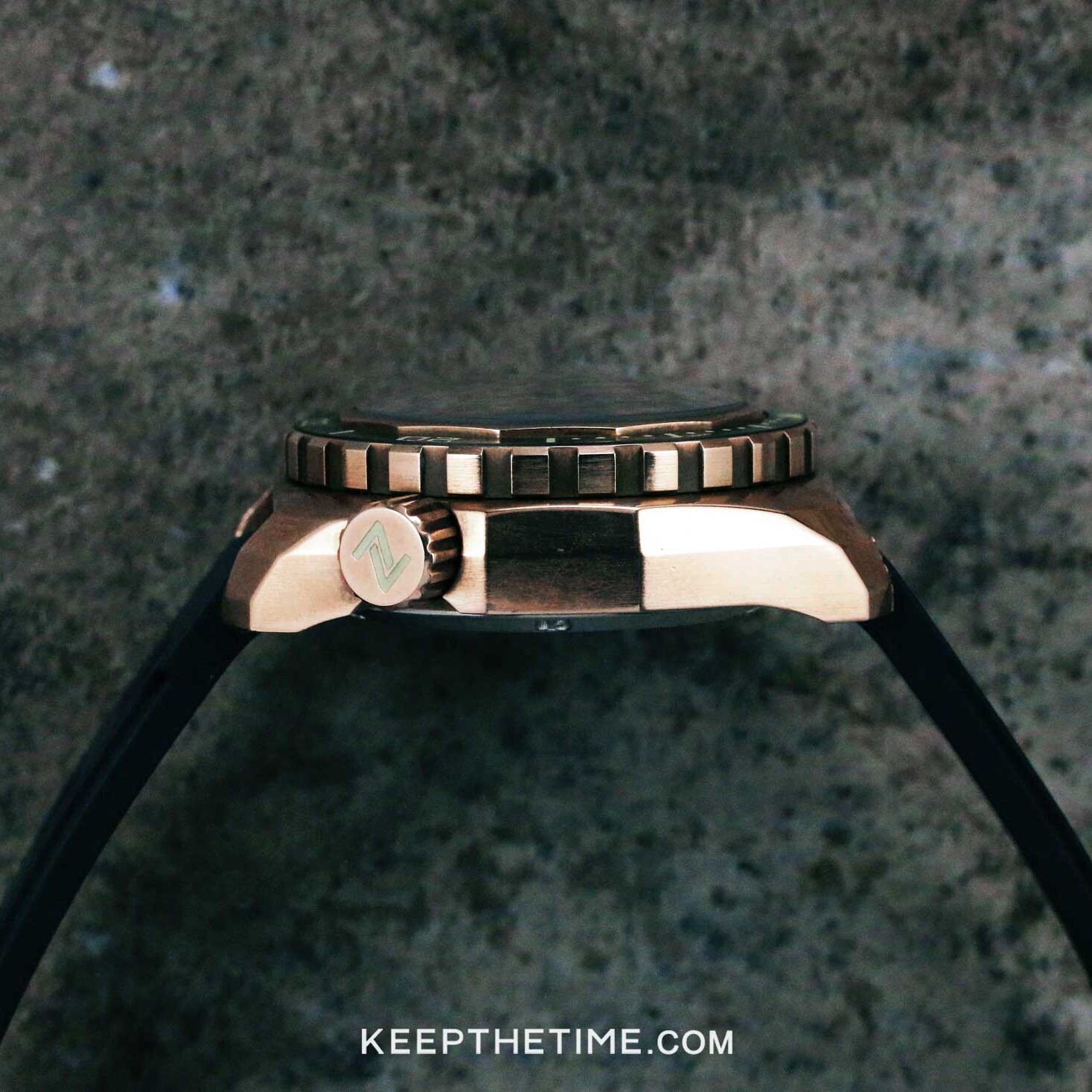 Zelos Bronze Hammerhead 1 Lumed Ceramic Bezel Limited Edition