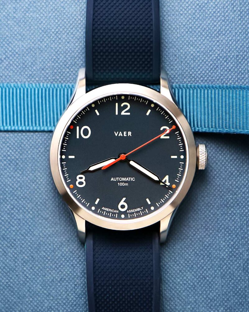 Vaer A5 Design Navy Automatic 40mm Miyota 9039 No Date Field Watch