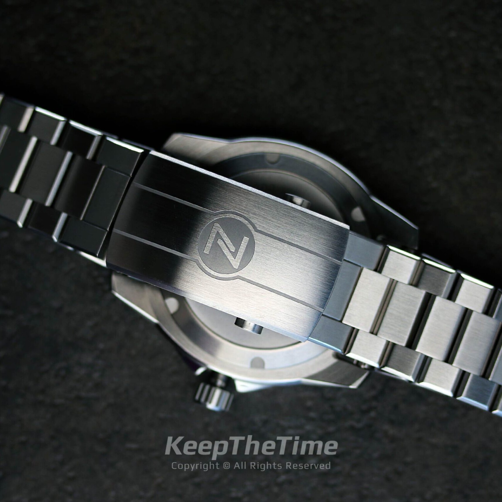 Zelos Swordfish 42 Ember Orange