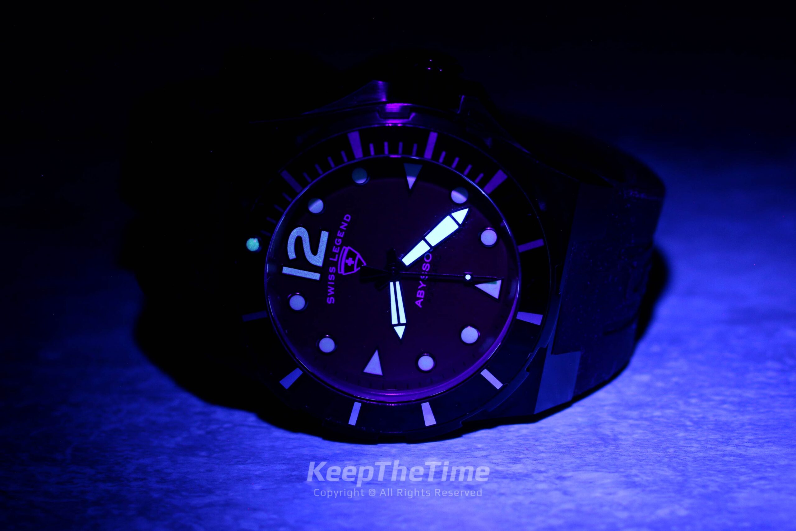 Swiss Legend Abyssos No-Date Diver KeepTheTime Watches
