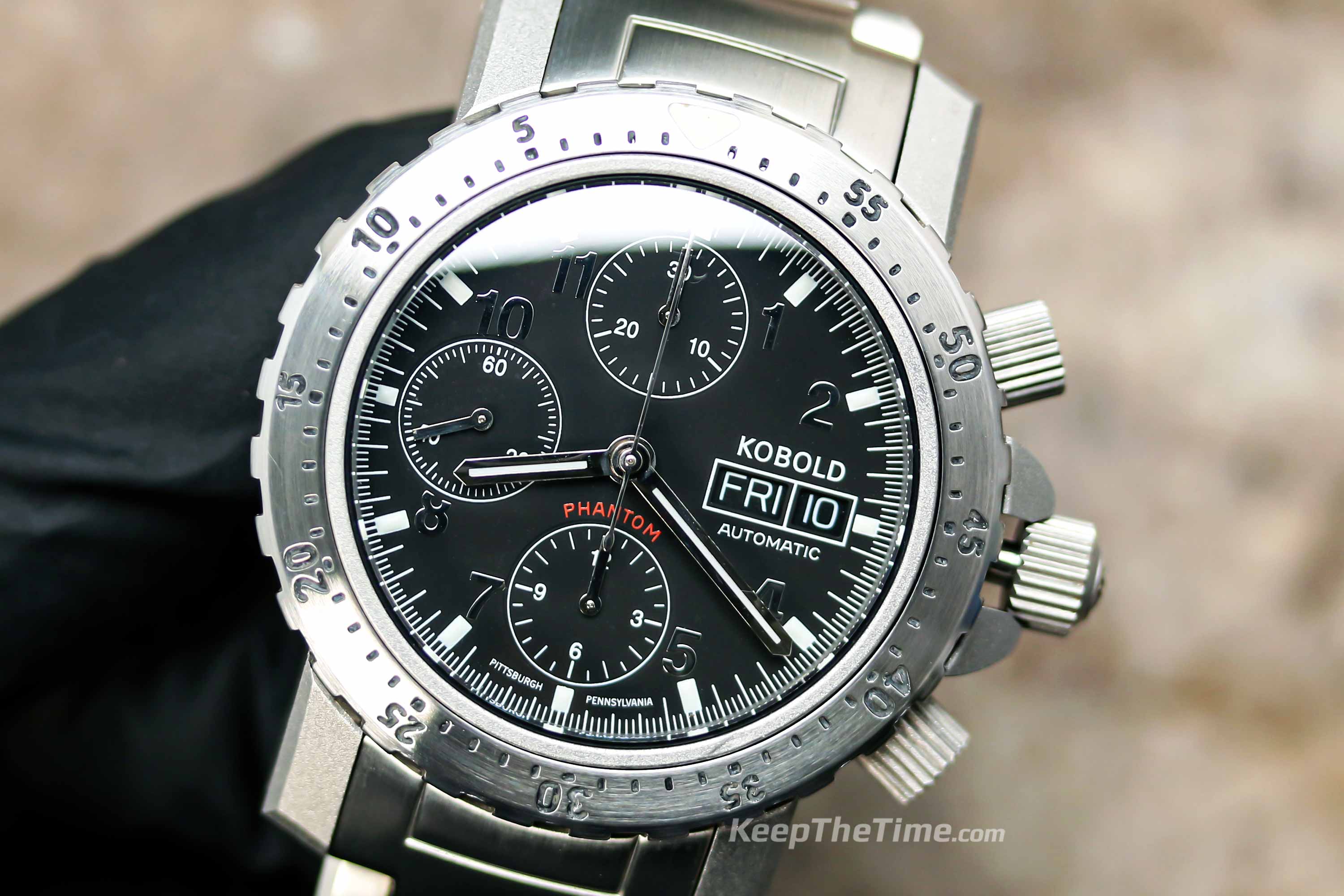 パテト Kobold Sandblasted “Naked” Phantom Chronograph - KeepTheTime Watches