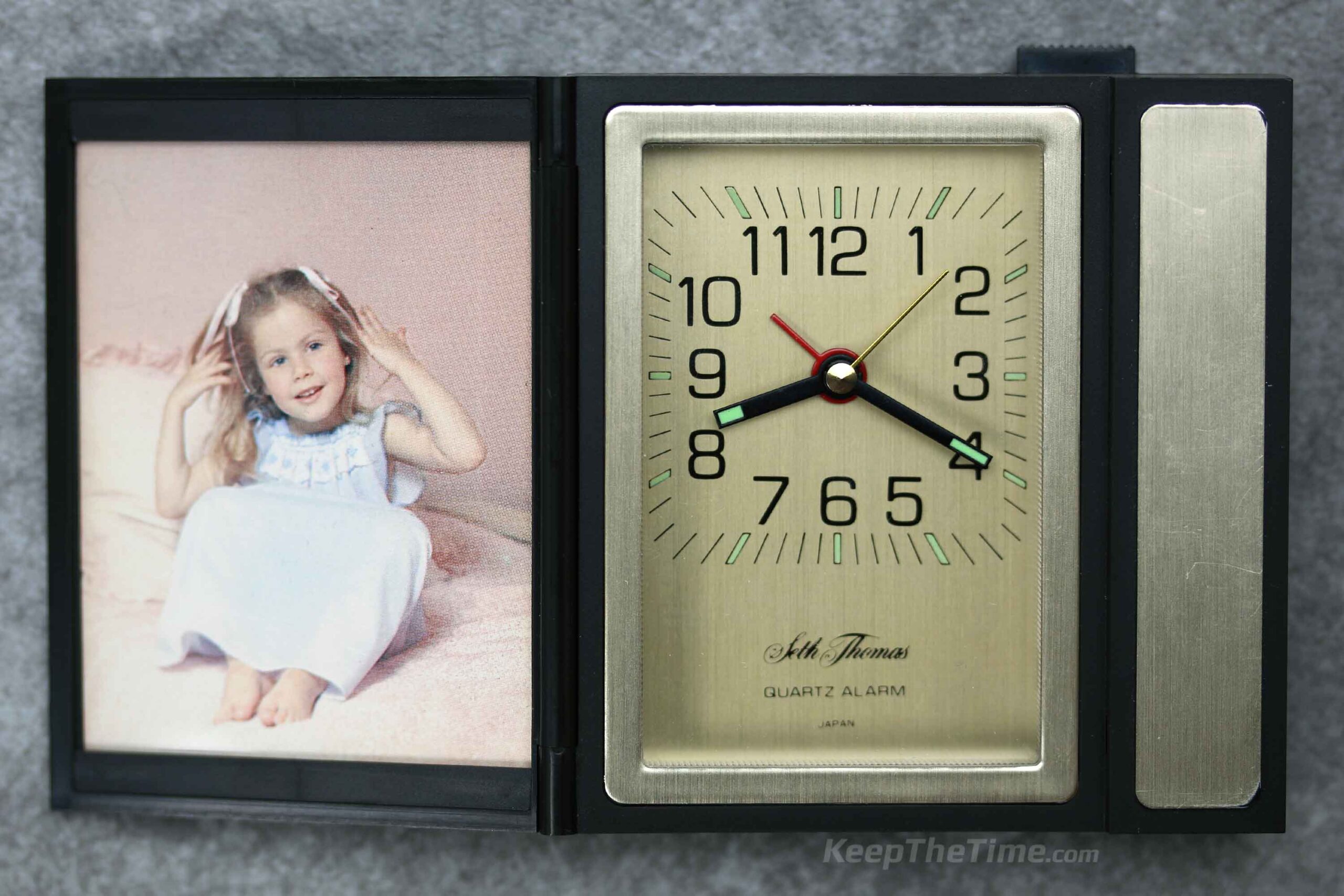Seth Thomas Vintage Travel Photo Frame Quartz Alarm Clock