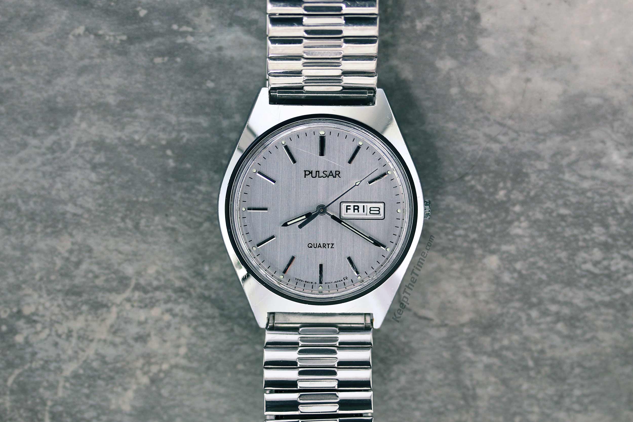 p._.q.30様 Pulsar Vintage Quartz Day-Date V533 - KeepTheTime Watches